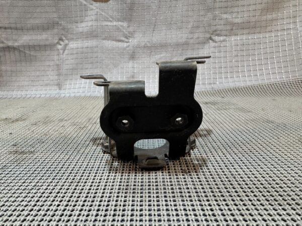 2016-2017 Victory MAGNUM Air Control Valve Mount Bracket - Image 6