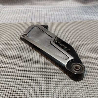 Yamaha Venture Royal XVZ1200 XVZ 1200 LH Left Rear Foot Peg Bracket Mount