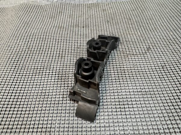 1983 Yamaha Venture Royal XVZ1200 Front Brake Line Holder Mount - Image 8