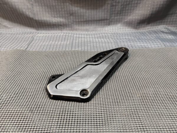 Yamaha Venture Royal XVZ1200 XVZ 1200 LH Left Rear Foot Peg Bracket Mount - Image 5