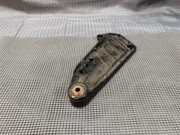 Yamaha Venture Royal XVZ1200 XVZ 1200 LH Left Rear Foot Peg Bracket Mount - Image 10