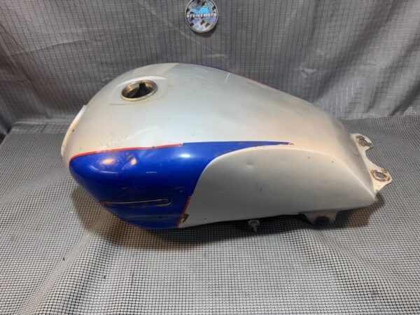 1983 Suzuki Tempter GR650 Gas Tank Fuel Cell - Image 7