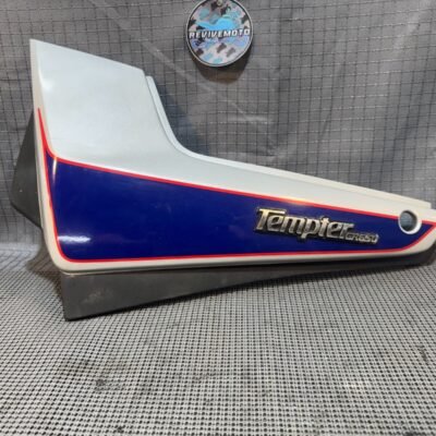 Suzuki 1983 GR650 TEMPTER  LEFT HAND FRAME SIDE COVER 47210-15500