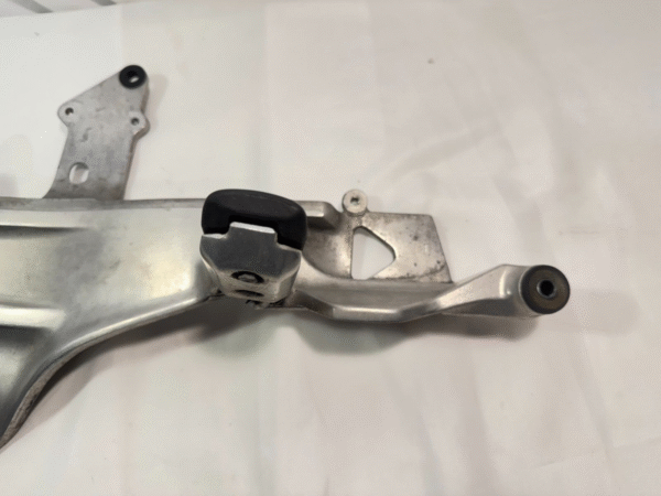 2002 Honda ST1100 OEM LEFT FRONT FOOT REST PEG STEP BRACKET - Image 3