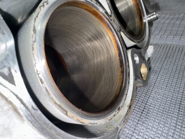 2002 Honda St 1100 Engine Motor Crankcase Engine Block - Image 7