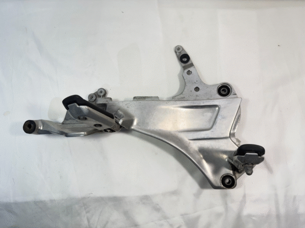 2002 Honda ST1100 OEM RIGHT FRONT FOOT REST PEG STEP BRACKET