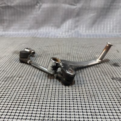 1983 Suzuki Tempter GR650 Gear Shifter Pedal W/ Linkage