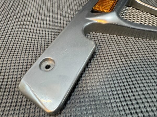 1983 Yamaha XVZ1200 Venture Royale Left Radiator Side Cover - Image 9