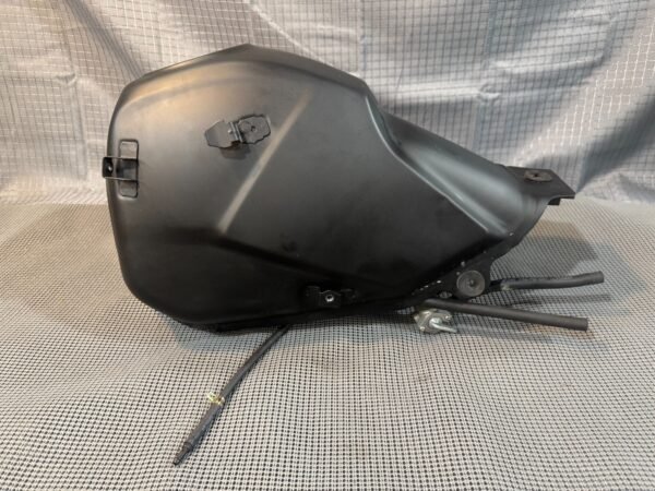 2022 Qipai Lifan Xpect LF200 GY gas fuel tank Xpect - Image 4