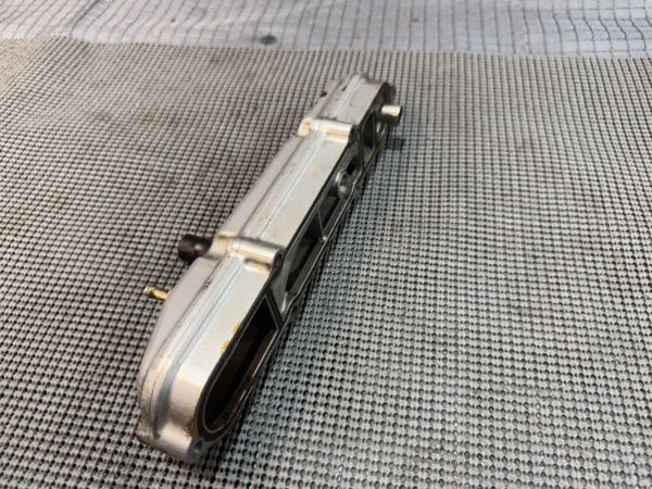 1983 YAMAHA XVZ1200 XVZ12 VENTURE ENGINE BREATHER COVER - Image 6