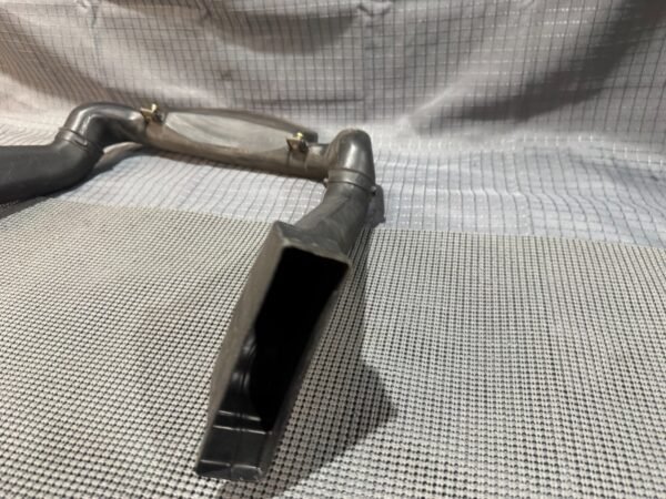 Yamaha 1983 1984 / 1987 1988 Venture XVZ1200 83-93 Royale Air Intake Duct - Image 16