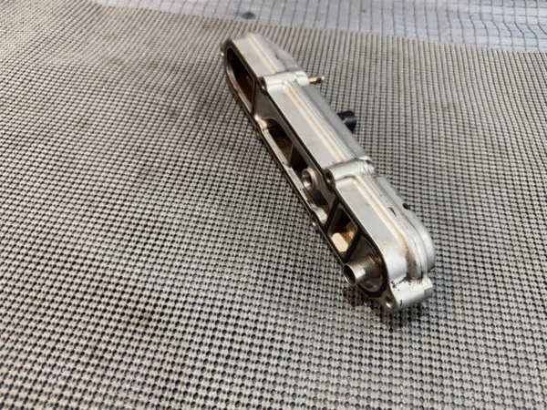 1983 YAMAHA XVZ1200 XVZ12 VENTURE ENGINE BREATHER COVER - Image 7