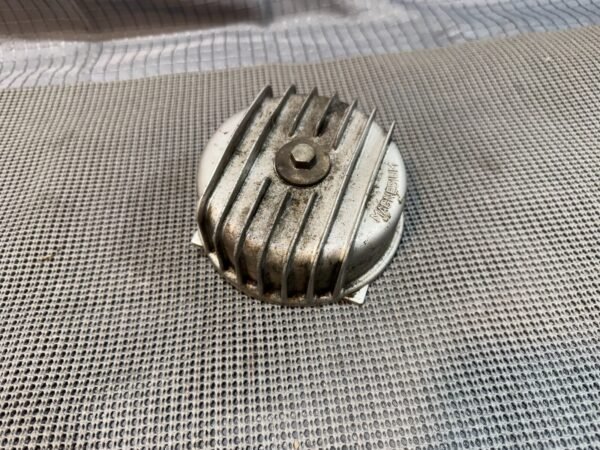 1983 Yamaha Venture Royal XVZ12TDK Oil Filter Cover Cap 26H-13447-01-00 - Image 2