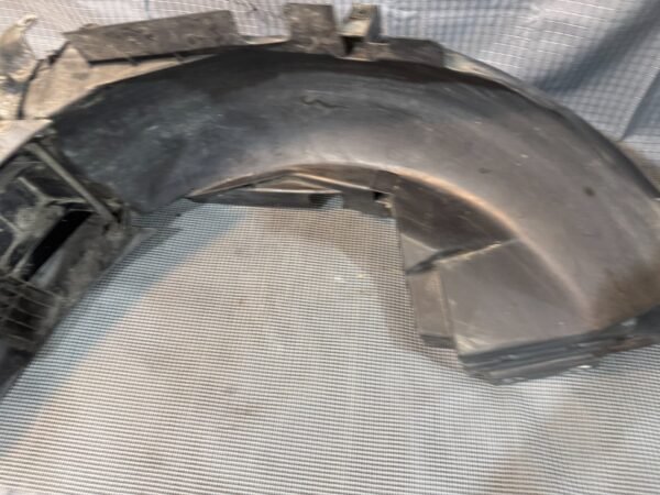 2002 HONDA ST 1100 Rear Undertray - Image 8