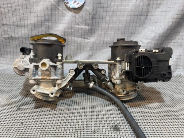 08-18 2009 Aprilia Shiver 750 SL750 Throttle Body Bodies - Image 4