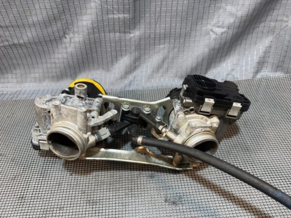 08-18 2009 Aprilia Shiver 750 SL750 Throttle Body Bodies - Image 5