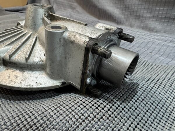 1983 Yamaha Venture XVZ1200 XVZ 1200 Rear Final Drive Hub Gear Case 18k Miles - Image 8