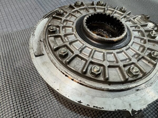 1983 Yamaha Venture XVZ1200 XVZ 1200 Rear Final Drive Hub Gear Case 18k Miles - Image 13