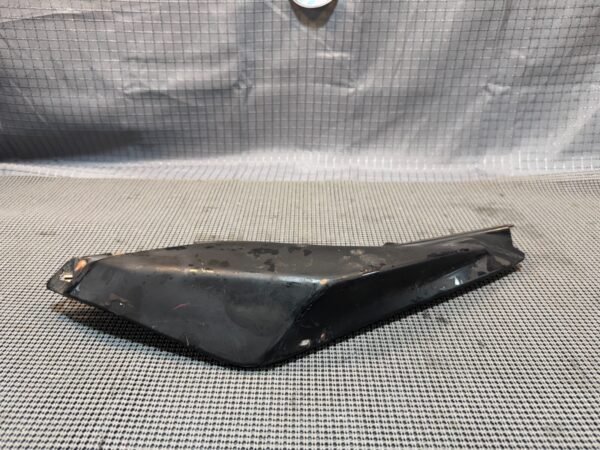 08-18 2009 Aprilia Shiver 750 SL750 Right Side Cover Panel - Image 2