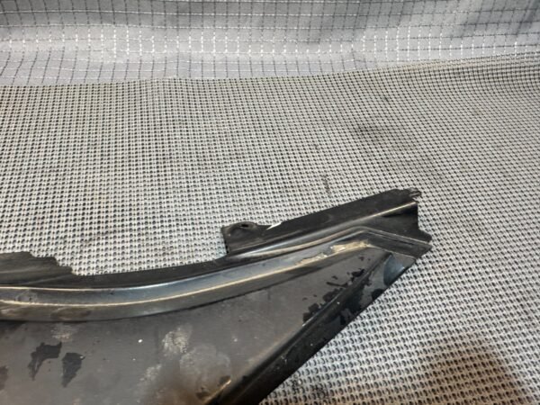 08-18 2009 Aprilia Shiver 750 SL750 Right Side Cover Panel - Image 5