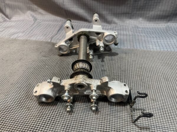 2022 Qipai Lifan Xpect Triple Tree (Ignition Not Included)