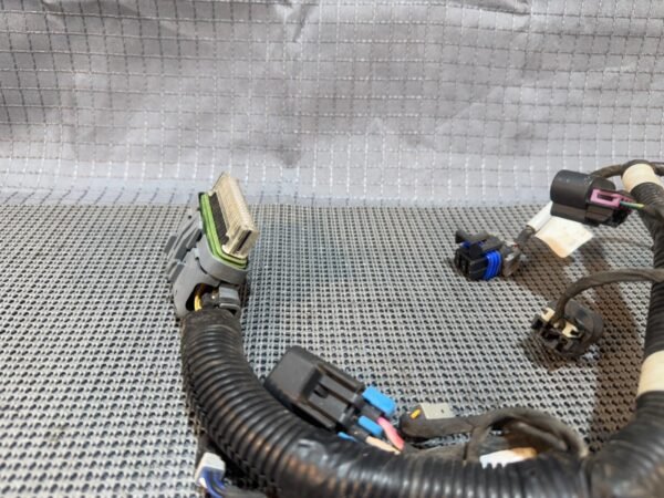 2016-2017 Victory MAGNUM Front Fairing Radio Harness - Image 11