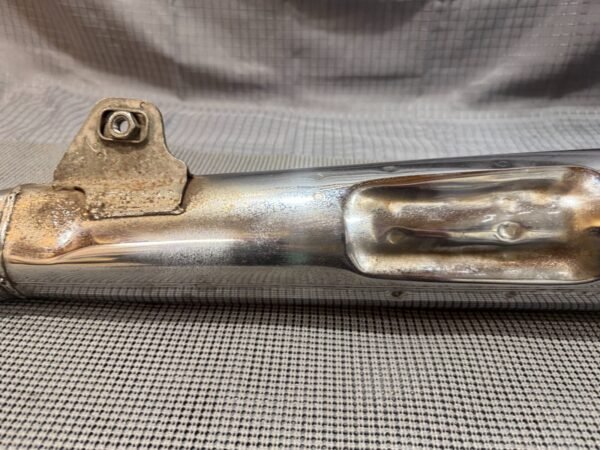 1983 YAMAHA XVZ1200 XVZ12 VENTURE ENGINE EXHAUST MUFFLER RIGHT SIDE - Image 8