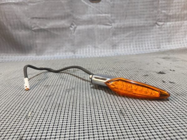 2016-2017 Victory MAGNUM Rear Turn Signal Light - Image 2