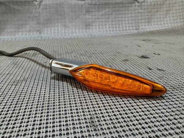 2016-2017 Victory MAGNUM Rear Turn Signal Light - Image 3