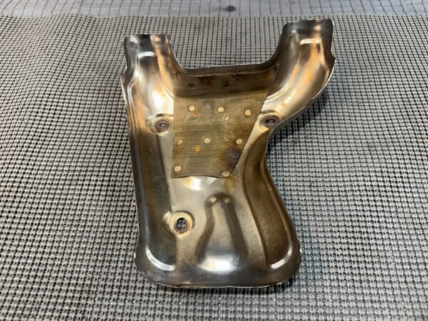 1983 YAMAHA VENTURE XVZ1200 EXHAUST CHAMBER PROTECTOR GUARD SHIELD - Image 6