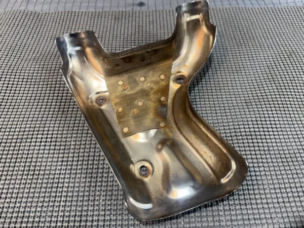 1983 YAMAHA VENTURE XVZ1200 EXHAUST CHAMBER PROTECTOR GUARD SHIELD - Image 10