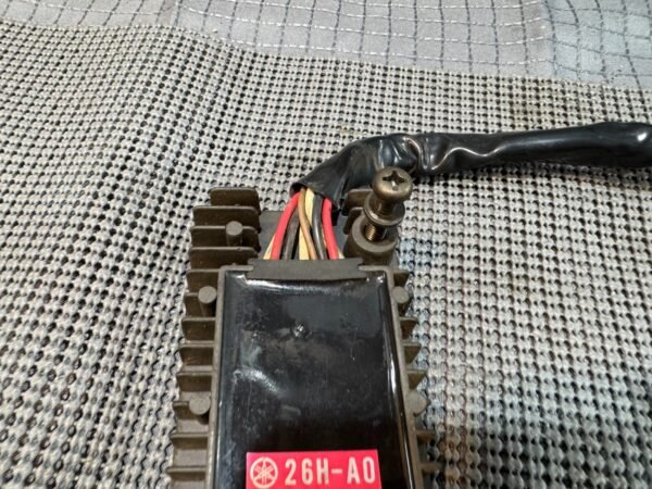 1983 YAMAHA VENTURE ROYALE XVZ1200D RECTIFIER VOLTAGE REGULATOR 18k Miles - Image 3