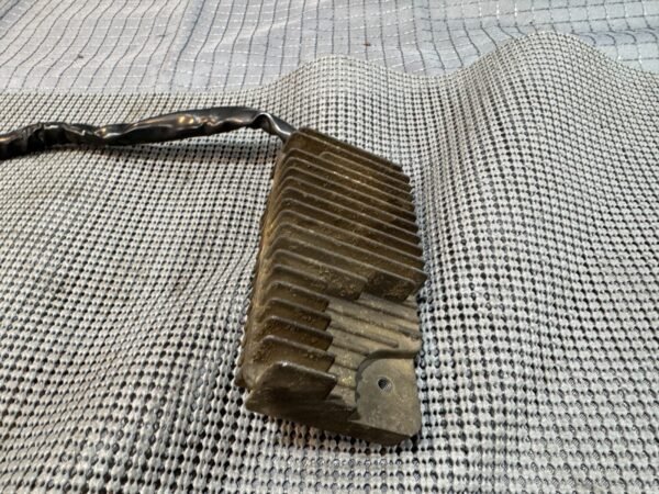 1983 YAMAHA VENTURE ROYALE XVZ1200D RECTIFIER VOLTAGE REGULATOR 18k Miles - Image 7