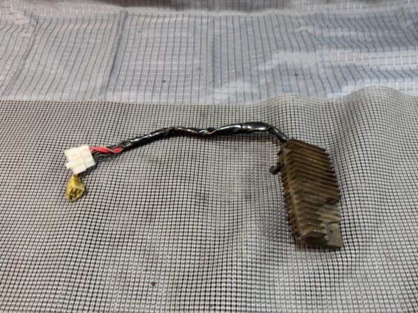 1983 YAMAHA VENTURE ROYALE XVZ1200D RECTIFIER VOLTAGE REGULATOR 18k Miles - Image 10