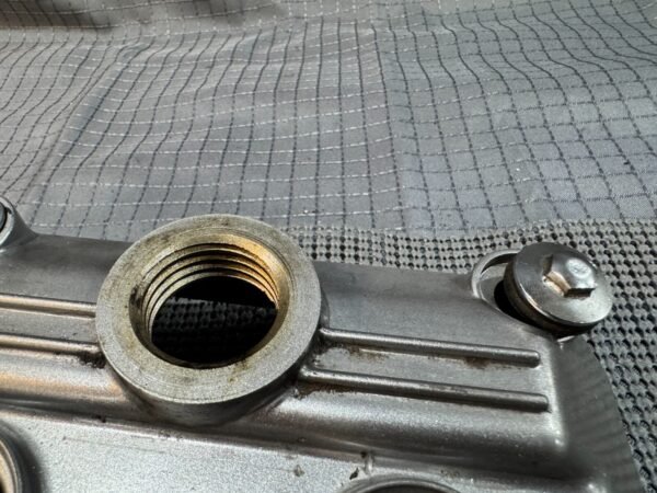 Honda ST 1100 ST1100 2002 Right Cylinder Head Cover / Valve Cover - Image 5