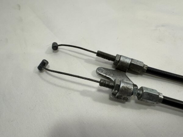 2002 Honda ST1100 OEM THROTTLE CABLE LINE - Image 3