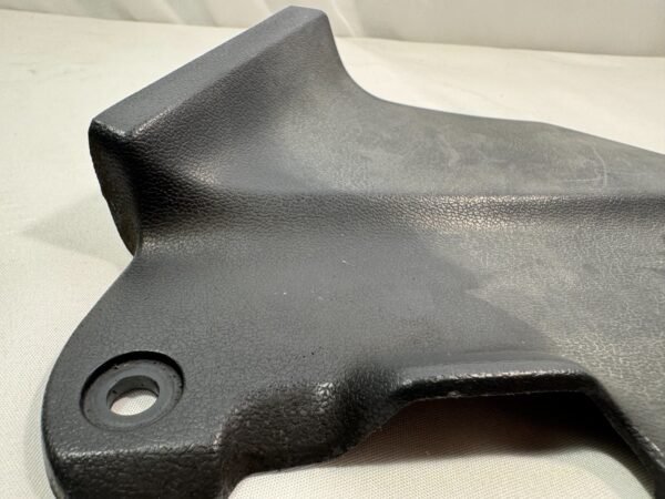 2002 Honda ST1100 50351-MT3-0100 plastic engine side cover LEFT - Image 8