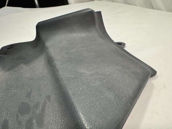2002 Honda ST1100 50351-MT3-0100 plastic engine side cover LEFT - Image 9