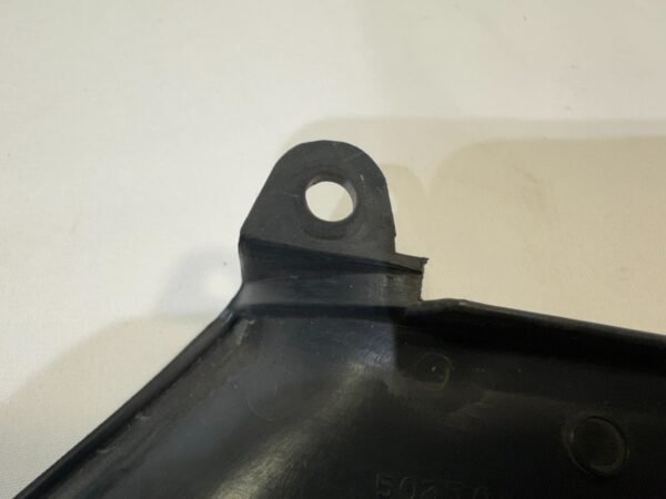 2002 Honda ST1100 50351-MT3-0100 plastic engine side cover RIGHT - Image 7