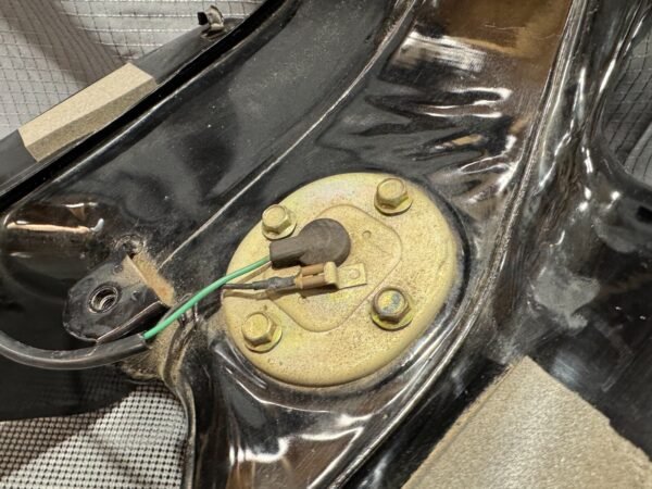 1983 Yamaha Venture Royale XVZ1200 Gas Tank Fuel Tank - Image 17