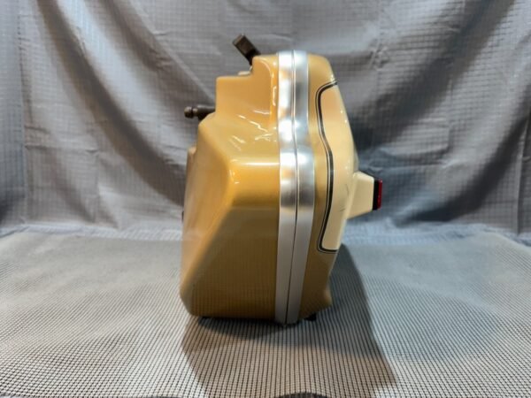 83-85 YAMAHA VENTURE ROYALE XVZ1200D LEFT & RIGHT SIDE CARGO LUGGAGE SADDLEBAG - Image 3