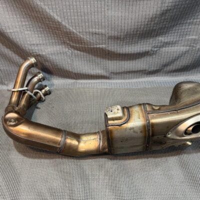 OEM Yamaha MT-09 Exhaust Assembly B7N-14710-10-00