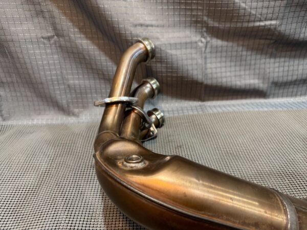 OEM Yamaha MT-09 Exhaust Assembly B7N-14710-10-00 - Image 3