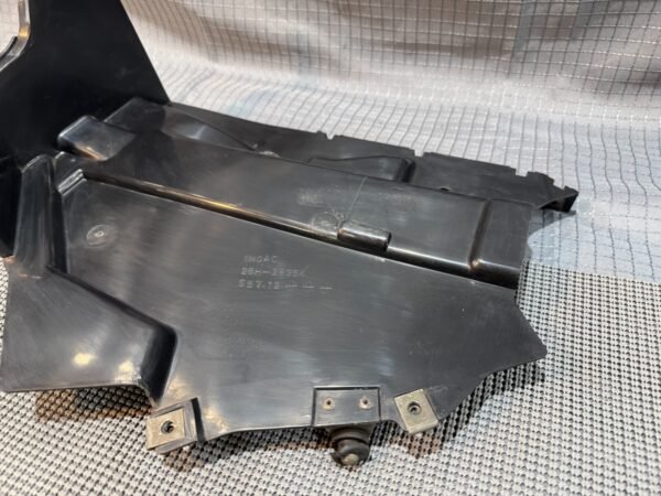 1983 Yamaha XVZ1200 Venture Royale Right Inner Engine Panel - Image 6