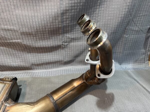 OEM Yamaha MT-09 Exhaust Assembly B7N-14710-10-00 - Image 12