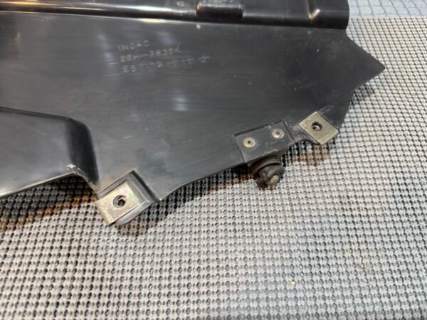 1983 Yamaha XVZ1200 Venture Royale Right Inner Engine Panel - Image 9