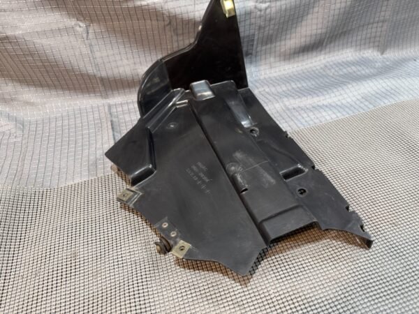 1983 Yamaha XVZ1200 Venture Royale Right Inner Engine Panel - Image 13