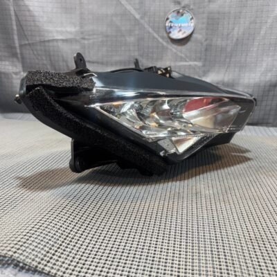⭐ 18 19 20 21 22 23 24 Kawasaki Ninja 400 EX400 OEM Headlight