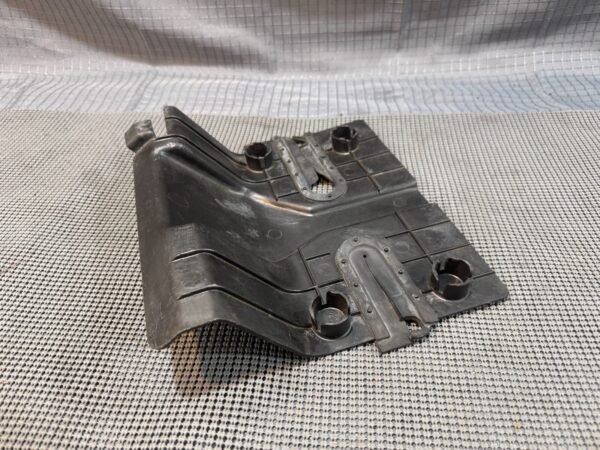 1983 Yamaha XVZ12TDK VENTURE Engine Top Cover Heat Shield - Image 3