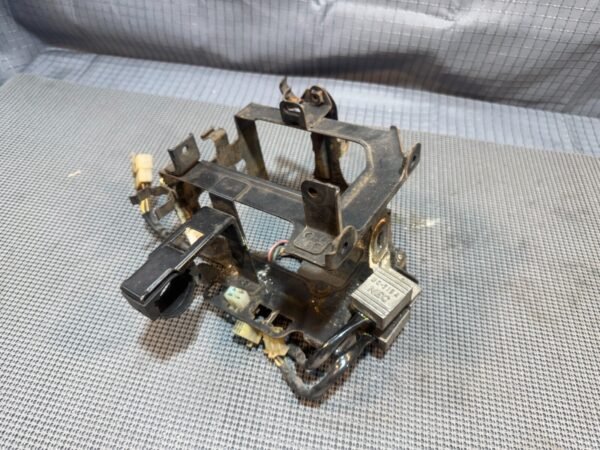 ⭐ Honda CB 900 CB900 Battery Cage Regulator - Image 7